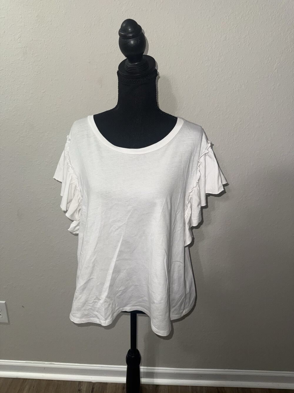 Shoe Fly White Ruffle Flutter Sleeve Top Large Cottagecore Boho Romantic Tee